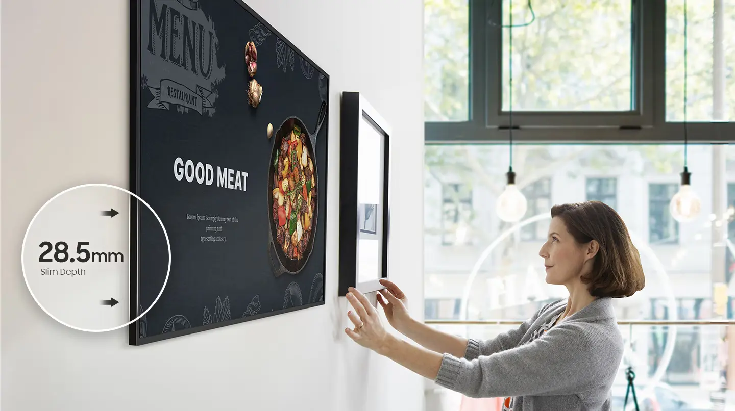 Samsung QHC Series ultra-slim 2.85 cm depth signage display